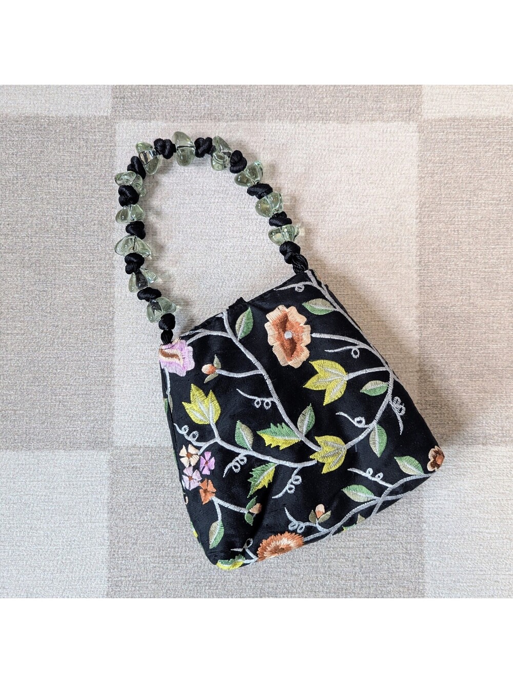 Vintage embroidered floral mini occasion bag w/ glass bead handle
